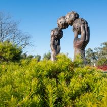 Banksia Bend - with sculpture